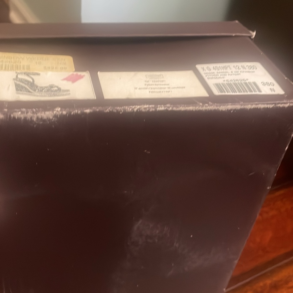 Louis Vuitton Reba Authentic Vintage Burgundy Snake Skin WEDGE Python Sandals - Picture 9 of 9